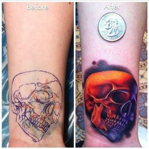 Finally this small cover-up masterpiece from Tattoodo's very own Megan Massacre!