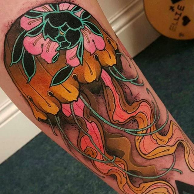 95 Astonishing Jellyfish Tattoo Ideas To Look Into Today