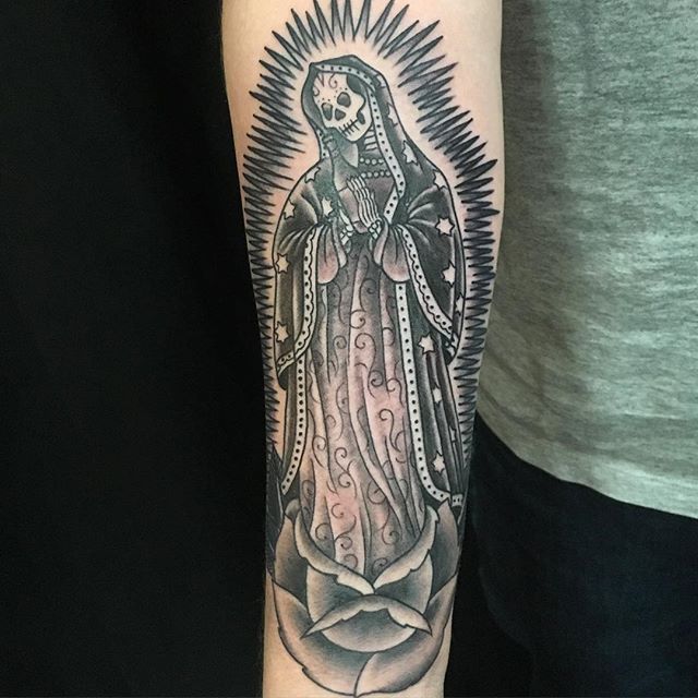 Amazoncom Praying Mary by Spider Tattoo Virgin Mary Lady Guadalupe Art  Print for Framing  Everything Else