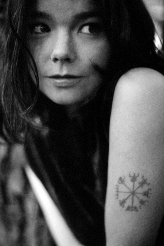 Did you know? That the famous & talented Icelandic singer, Bjork, has a Vegvisir compass tattoo #compass #vegvisir