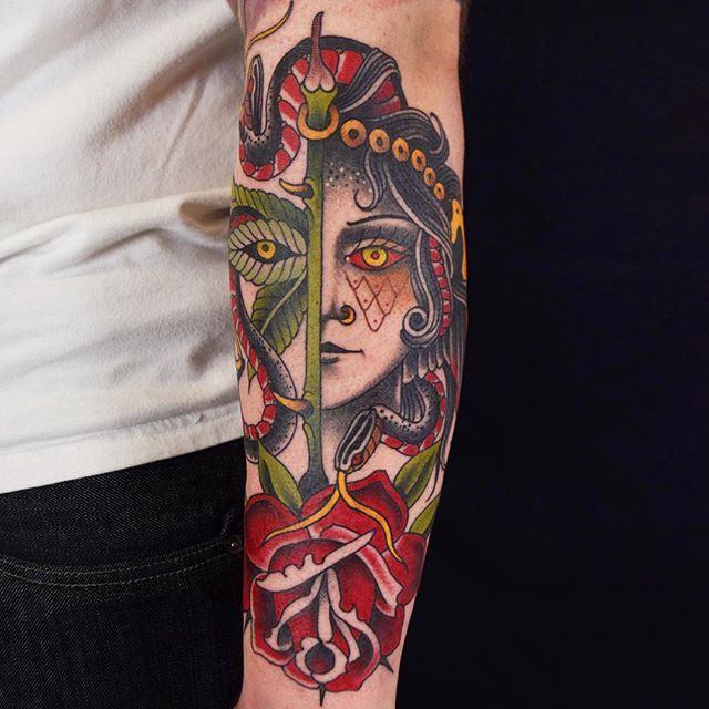 Lady head tattoo by @herbxauerbach #ladyhead #traditional #lady #girlhead #rose
