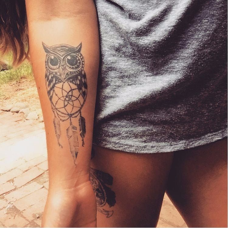 WeTuscany on Twitter Owl Dreamcatcher afiordipelletattoo tattoo  realistic realistictattoo owl dream dreamcatcher black withe   httpstcotwVi9Y8f8h  Twitter