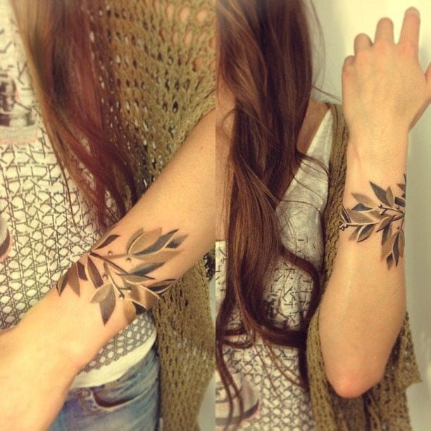 Vegetals are making great wrist tattoos, and Sasha Unisex did some interesting pieces with her watercolor painting style.