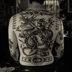 Blackwork Dragon Tattoo by Rich Hardy #blackworkdragon #blackwork #AmericanTraditional #traditionalblackwork #RichHardy #backpiece