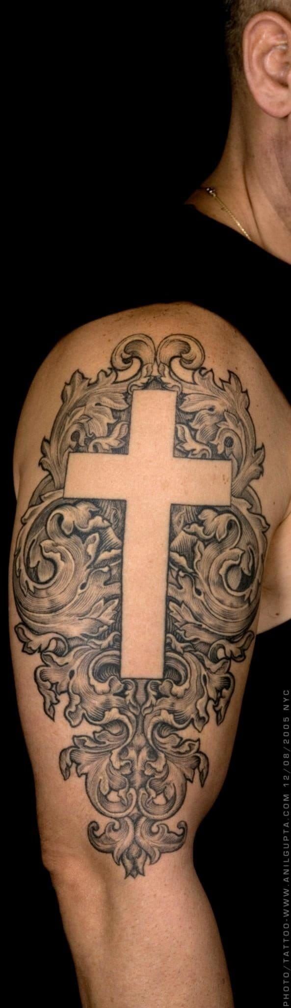 Use of negative space nicely done. The intricate black and gray border has just enough detail to appease the eye.