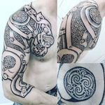 Celtic armor by Sean Parry #SeanParry #nordic #viking #handpoked #handpoke #dotwork #armor