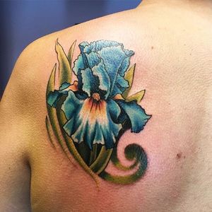 Neo traditional iris by Tiffany Meyers. #neotraditional #flower #iris #TiffanyMeyers