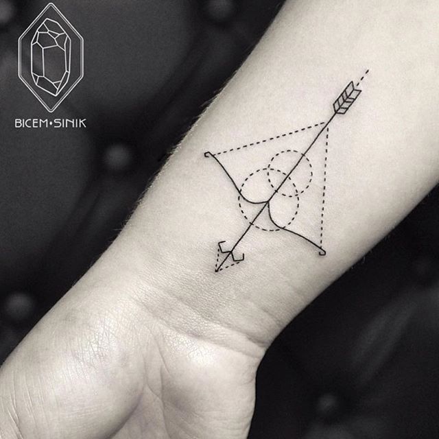 Discover 95 about artemis bow and arrow tattoo super hot  indaotaonec