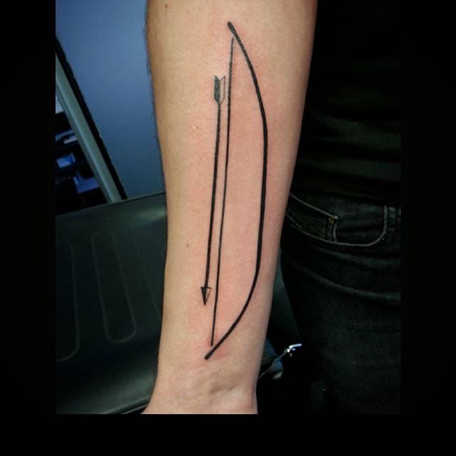 Discover more than 74 arrow quiver tattoo vova.edu.vn