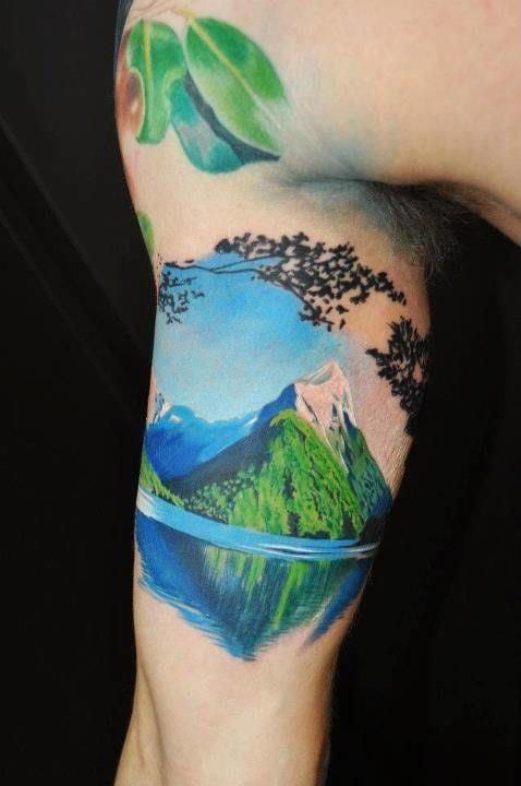 ...and the realistic version of a mountain tattoo by Pepa! Which one do you prefer the more? #mountain landscape #realistic #realism #Pepa