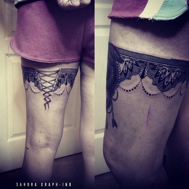 Half garter half corset by Sandra Graph'ink.
