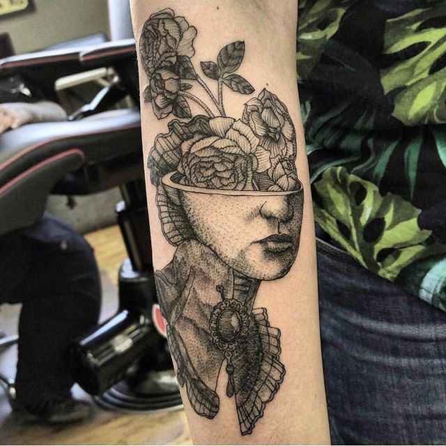 By Jonathan Love at Bound By Design in Denver, CO : r/tattoos