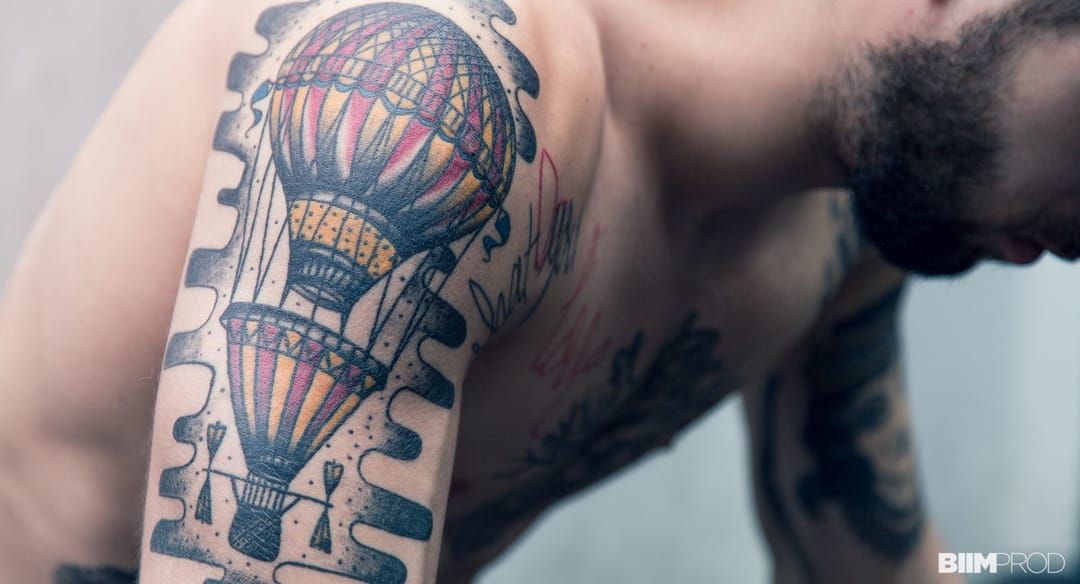 45 Cute Hot Air Balloon Tattoo Designs  Greenorc