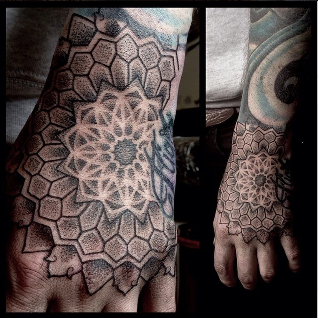 Tattoo uploaded by Simon Halpern  dotwork blackwork geometric  ornamental mandala geometrictattoo handtattoo  Tattoodo