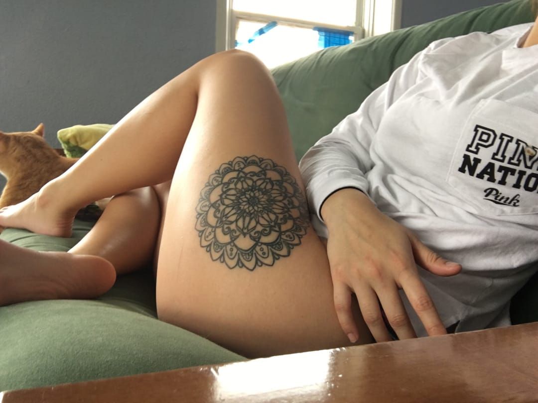 Side knee blooms   Feminine tattoos Bee tattoo Tattoos