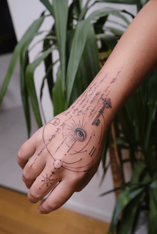 Flash tattoo