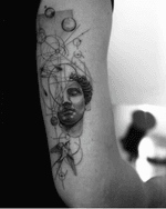 Classical Bust with Geometry