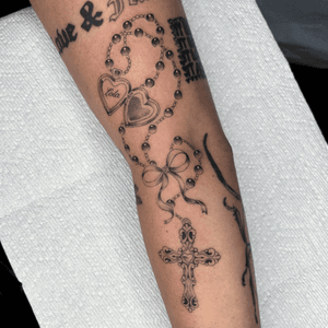 Dotwork tattoo style