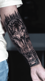 Realism / Surrealism , black & gray. Horror/Scary theme. Arm, forearm / upper arm / bicep. Leg, quad /calf / chest / back / stomach. ————————————————————— Realismo/Surrealismo, negro y gris. Temática de terror/miedo. Brazo, antebrazo/brazo superior/bíceps. Pierna, cuádriceps/pantorrilla/pecho/espalda/abdomen. Times-Square, NYC: #Times Square #NewYork #Manhattan #Latino Artist #Professional Artist #Tattoos #BlackandGray #LargeTattoos #MediumTattoo 