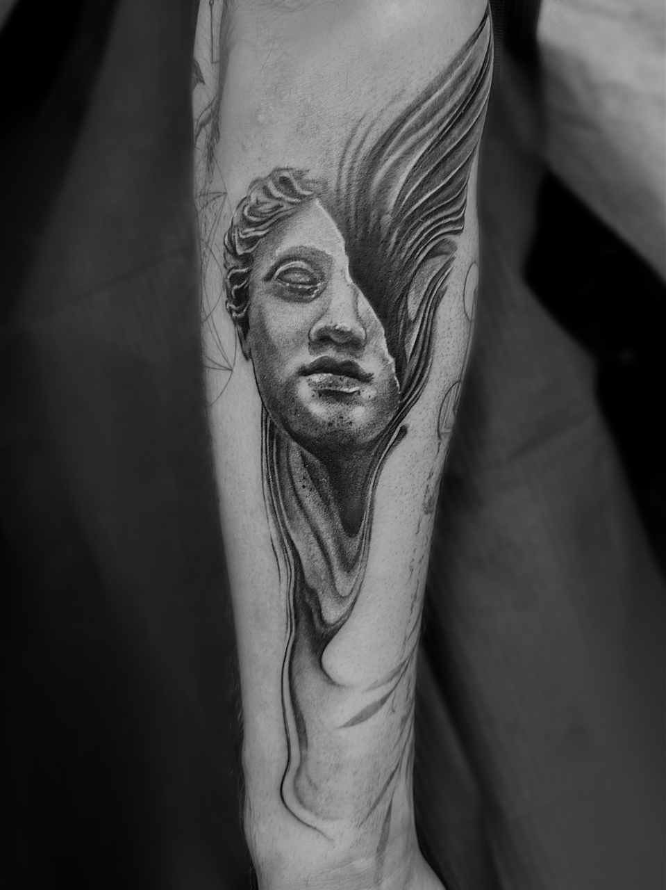 Statue Bust • Tattoodo, image size:959x1280
