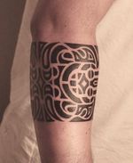 • protect the fishes - mikromosaik • by @timbo.tattoo . Danke für dein Vertrauen @green.tobi . . #tattoo #tattooinspiration #tattooideas #tattooart #artistsoninstagram #inked #micromosaic #ornamentaltattoo #blackworktattoo #blackouttattoo #tattooosnabrück #osnabrück #jerstattoos