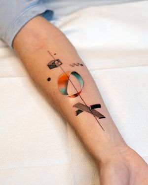 Abstract (Avant Garde) tattoo style