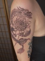 Dragon and Chrysanthemum