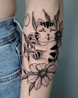 Floral tattoo style