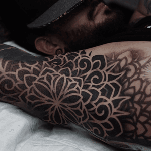 Ornamental tattoo style