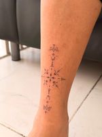 Ornamental Fine Line Cross