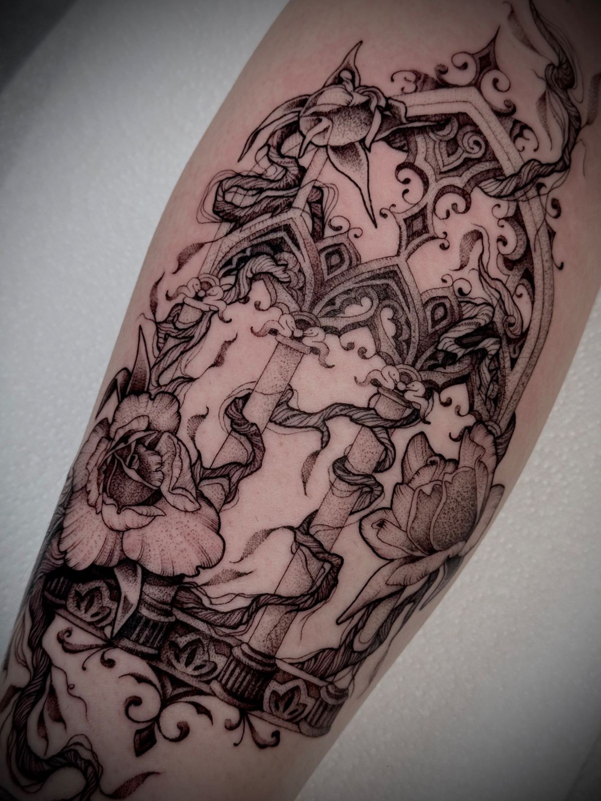delicate leg tattoo