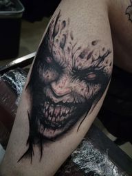 Last one from @huntsvegastattooexpo Huge thanks to Tracy for coming out to the show and picking up this piece from me! Only a couple spots left open for the year. Some convention dates and some in colorado. Email vegvisirbodyart@gmail.com To secure your spot ASAP! Proudly sponsored by and made using products from: @phucstyxtattoosupply @blackworkgloves @blackwork_supply @peakneedles @saniderm @axysrotary Much love everyone 🤘❤️🤘 #darkart #darkartist #demon #demontattoo #horrorart #horror #spooky #spookytattoos #tattooconvention #traveling #artist #ink #inked #traveltattoo #tattoodesign #huntsvegastattooconvention #axysartist #sanidermproteam @truetubes @truetattoosupply @industryinksusa @allegoryink @sullenclothing @sullenfamily @surreal_tattoo_dark @tattoobrewcoffeeco @bigtattygothgirlfriend @verucadulceofficial @aureliancraftworks @vegvisirbodyart