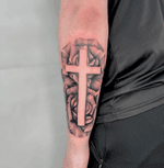 Cross and Roses Tattoo
