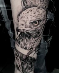 doing some animals,eagle…#eagletattoo #animalstattoo #blackandgreytattoo #realismtattoo #beaumontartist #texastattoo #texastattooartist