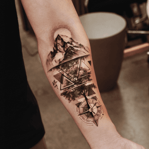 Abstract (Avant Garde) tattoo style