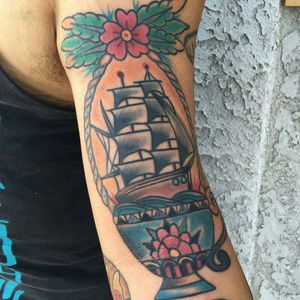 Amazing teacup ship tattoo by mmanarinotattooer