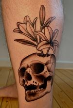 Skull and Lily Tattoo