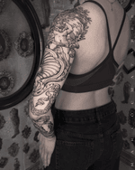 Cherubs and Acanthus