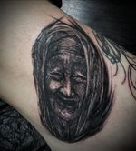 Today’s post goes to this tattoo, an entity in the shape of a very old wise woman embodying a message during an ayawasca experience🤘🏻 #ayawasca #magick #witch #oldwitchtattoo #portraittattoo #lineworkportrait #3linertattoos #occulttattoo #blacktattoo #tattoo #art #darkart #darkartists #blackmetal #tnbm #onlythedarkest #artesobscurae #dark_art_culture #tattoolife #inked #tattrx #tätowierung #berlin #tattooberlin #berlinart #italiantattooartist #berlintattooartist #kwadron #apocalypsetattoo