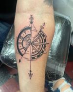 Did the super awesome clock/compass combo the other day! Meant to symbolize the time he and his wife spent traveling the country 🌎 ✨ • • • #tattoo #blackwork #blackworktattoo #tattoos #tattooartist #tattooideas #tattooflash #flashart #flashtattoo #dotwork #dotworktattoo #compasstattoo #travel #travelling #traveltattoo #clock #time #clocktattoo