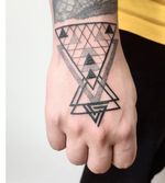 . . . . . . #geometrictattoo #pontilhismo #dotworktattoo #blackworker #blackwork #tattooinspiration #ornamentaltattoo #geometricpattern #geomtrychaos #geometrictattoohunter #geometricink #geometrip #sacredgeometrytattoo #mandalatattoo #omfgeometry #geometric_artists #geometripsmall #geometricatattooapp @naiana_ink @geometrip_small @omfgeometry @geometrip @geometrychaos @geometrictattoohunter @sacredgeometrytattoo @geometric_artists @geometricatattooapp