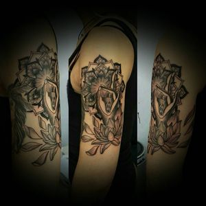 Mudra hand pose by angel_rose_tattooer