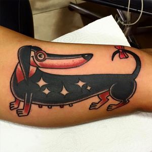 The tattoo I did 2 years ago on my good friend @jeosmphoto amazing photographer!! Still, I love it!! #Wienerdog #dog 