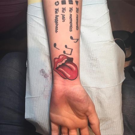 Flash tattoo
