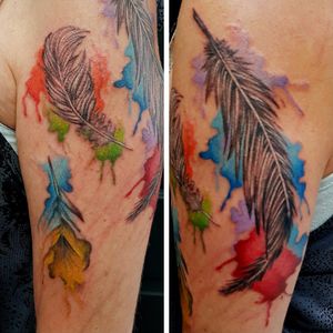 Watercolour feathers today... #feathertattoo #feathers #watercolortattoo #watercolor #brightandbold 