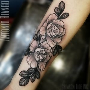 Beautiful custom peonies from Antonio Bianco#peonytattoo #peonies #flowers #floral #floraltattoo #femininetattoo #tattoos #tattoosforgirls #tattoosforwomen 