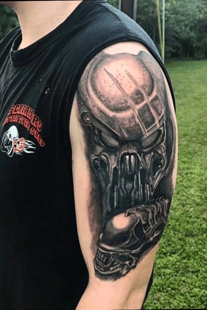 This amazing Predator tattoo adorns Kim Phelps and is the work of Kyle  Cotterman at Distinction Tattoo Predator Yautja KyleCotterman  Alien  vs Predator Galaxy alienvspredatorgalaxy on Instagram