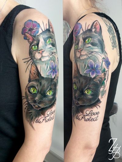 La photo féline du jour ! Love and protect ! 🐱 (noir cicatrisé, couleurs fraîches) . . . #geraniumtattoo #geranium #violet #violette #violettattoo #cat #cattattoo #catseyes #cats #catlovers #flowers #flower #flowertattoo #love #protect #graphic #graphictattoo #sketch #sketchtattoo #loveandprotect #zeldablackjeanjacques #zeldabjj #colmartattoo #frenchtattoo #liner #tattoo #tatouage #tattooartist #tattooartmagazine #tattoolifemagazine