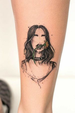 This tattoo is of Dua Lipa This is not mine i just wanted to share it