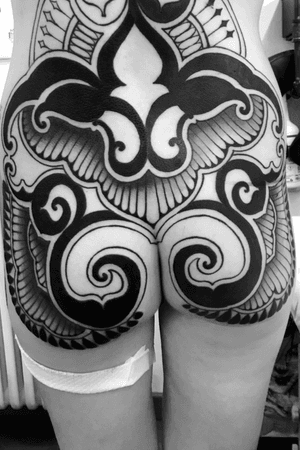 Progress on this buttocks,stay tuned to see the complete backpiece!